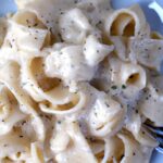 Creamy Vegan Alfredo Pasta: Cauliflower Sauce Delight