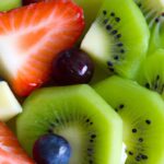 Refreshing Kiwi & Berry Fruit Salad: A Burst of Vibrant Flavors