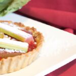 Delightful Gluten-Free Rhubarb Crumble: A Tart Treat