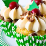 Festive Gluten-Free Eggnog Cupcakes: A Holiday Delight