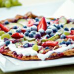 Delightful Fruit & Chocolate Dessert Pizza: A Sweet Twist