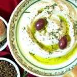 Creamy Labneh with Olive Oil & Za’atar: A Flavorful Middle Eastern Delight