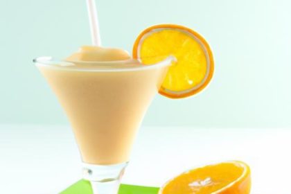Brighten Your Day with a Healthy Orange Creamsicle Smoothie